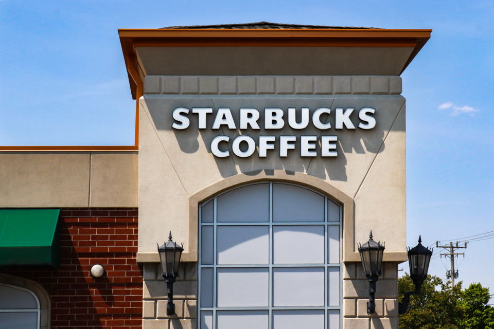 Starbucks_Coffee_restaurant.png